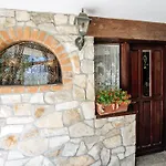 Holiday home Olive House *