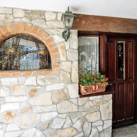 Prázdninový dům Olive House *