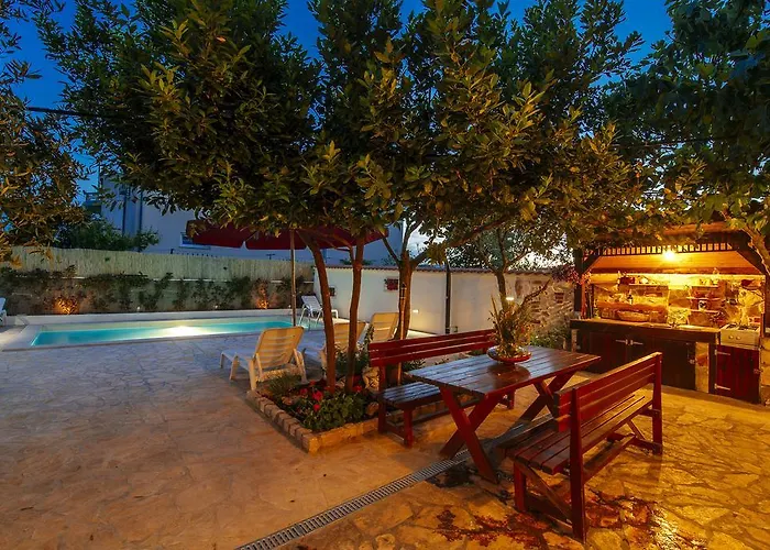 Semesterbostad Olive House Zadar